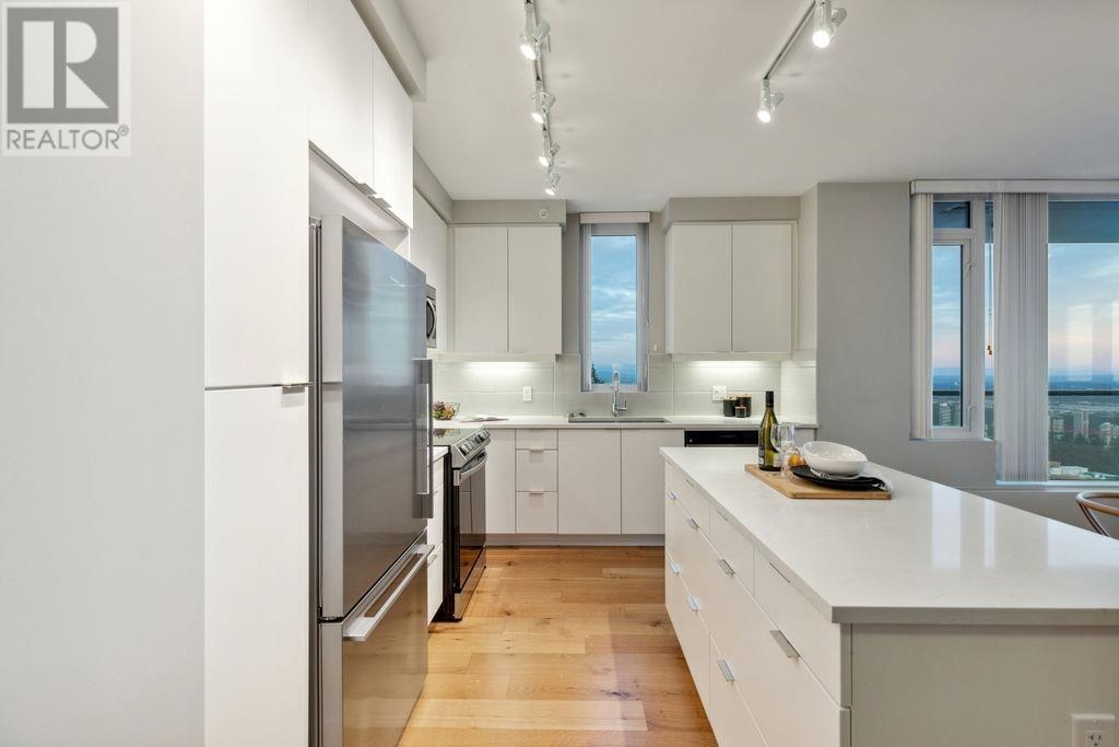 1404 9393 Tower Road Property Photo 14