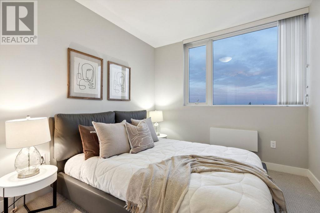 1404 9393 Tower Road Property Photo 16