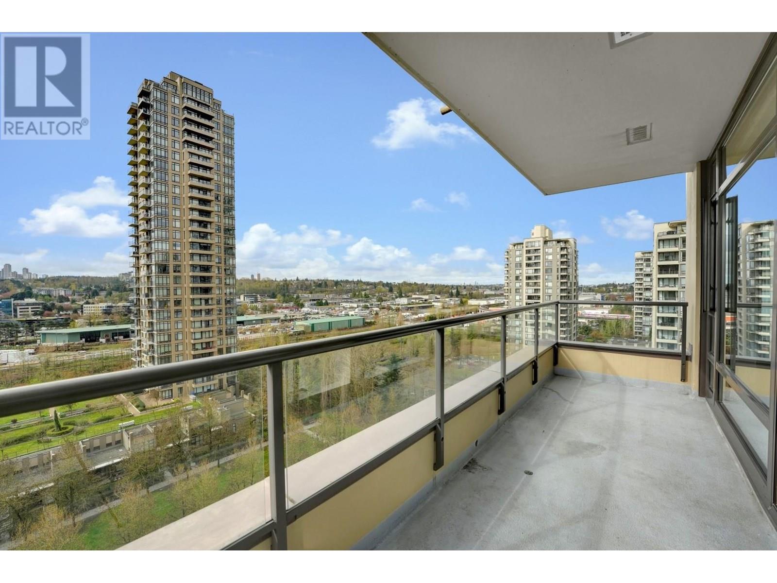 1205 4250 DAWSON STREET Property Image