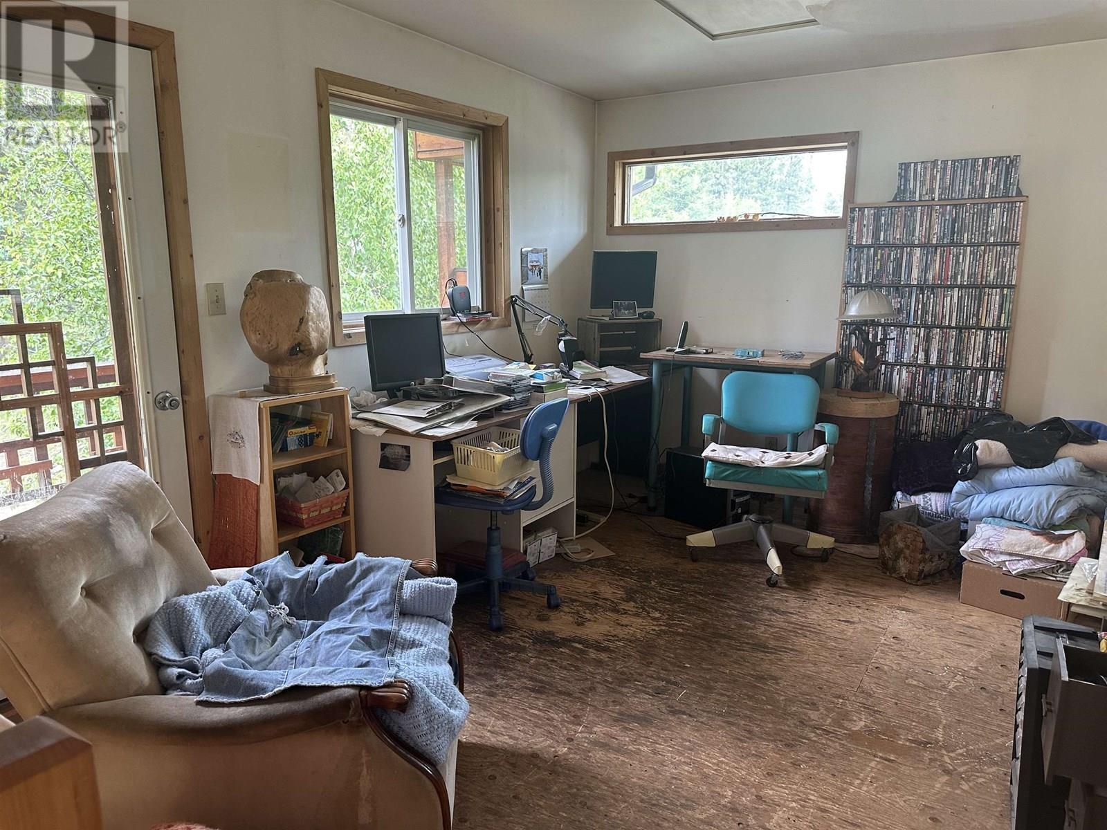 21023 Tompkins Road Property Photo 12