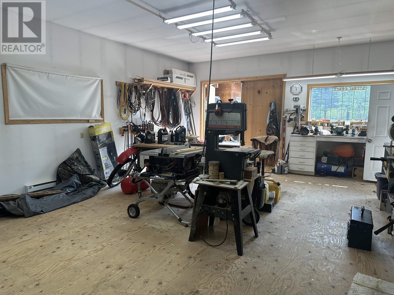 21023 Tompkins Road Property Photo 23