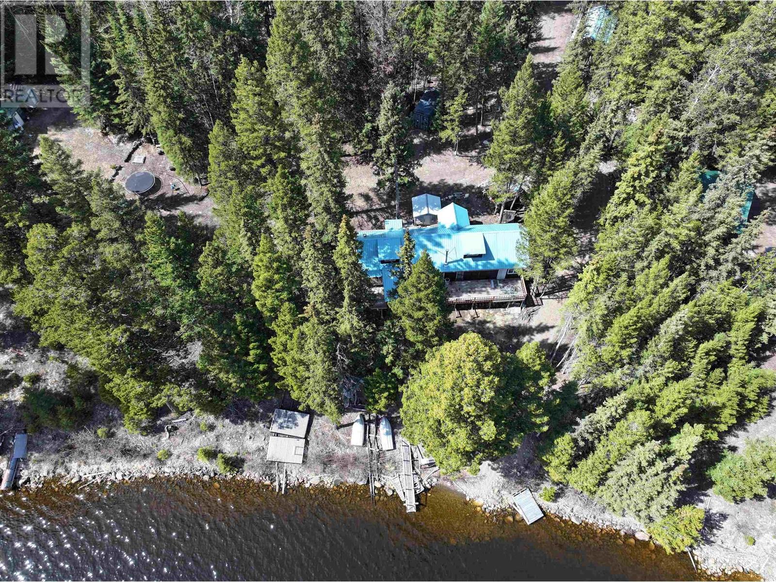 5268 Machete Lake Road Property Photo 1
