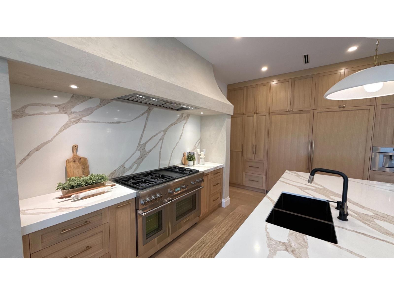 8888 Hadden Street Property Photo 5