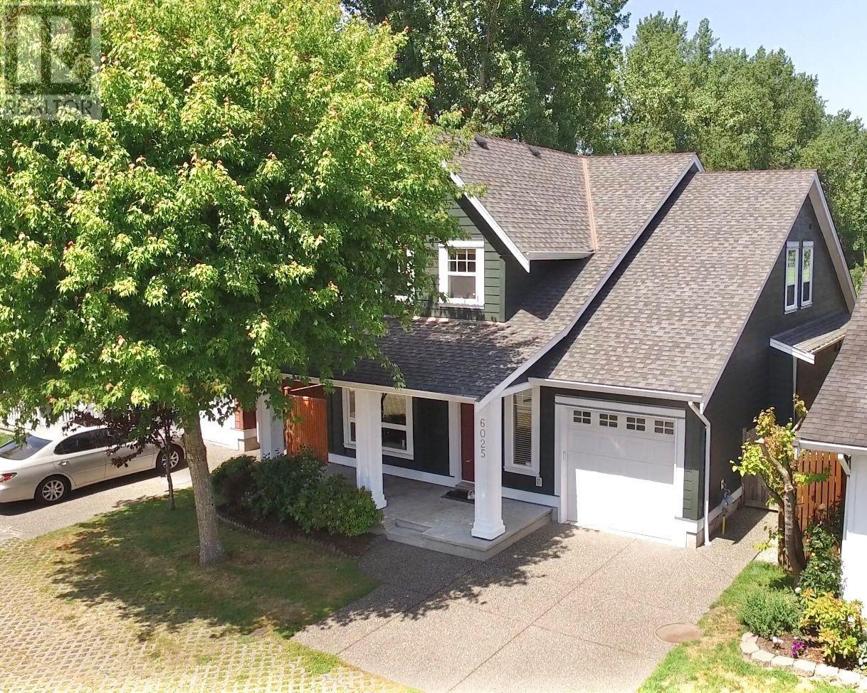 6025 46A AVENUE Property Image