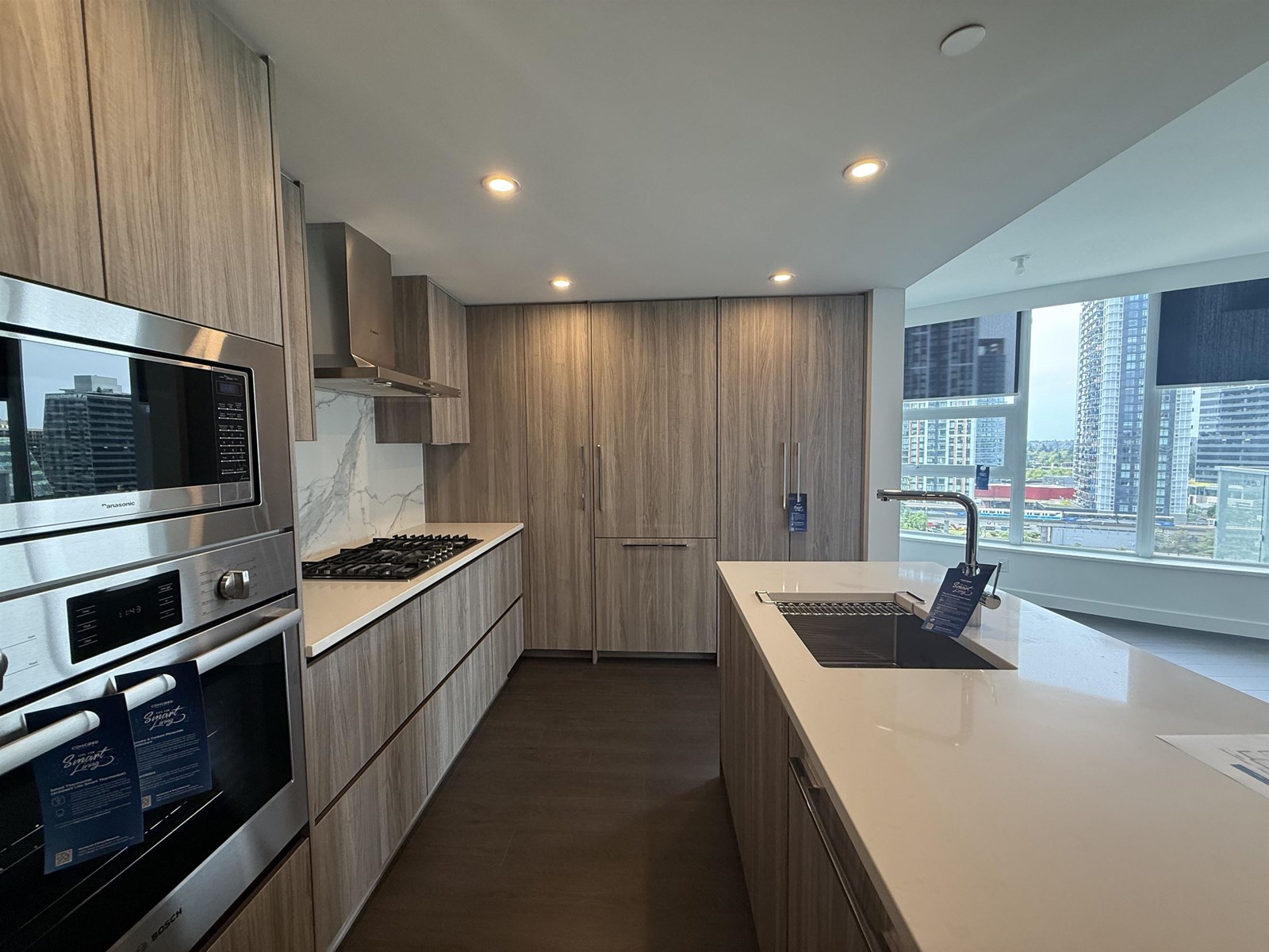 1308 13768 100 Avenue Property Photo 7