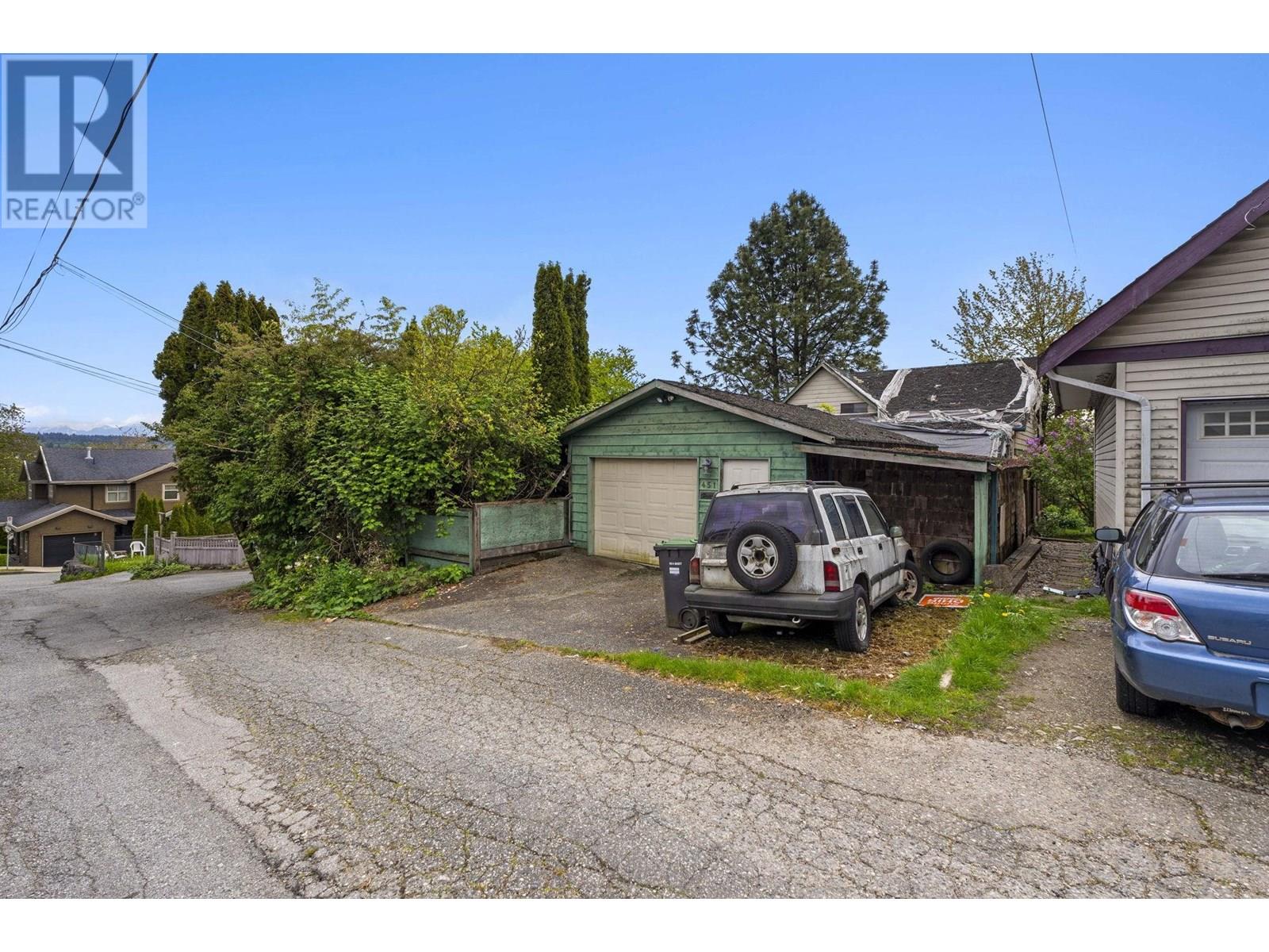 451 E Eighth Avenue Property Photo 10