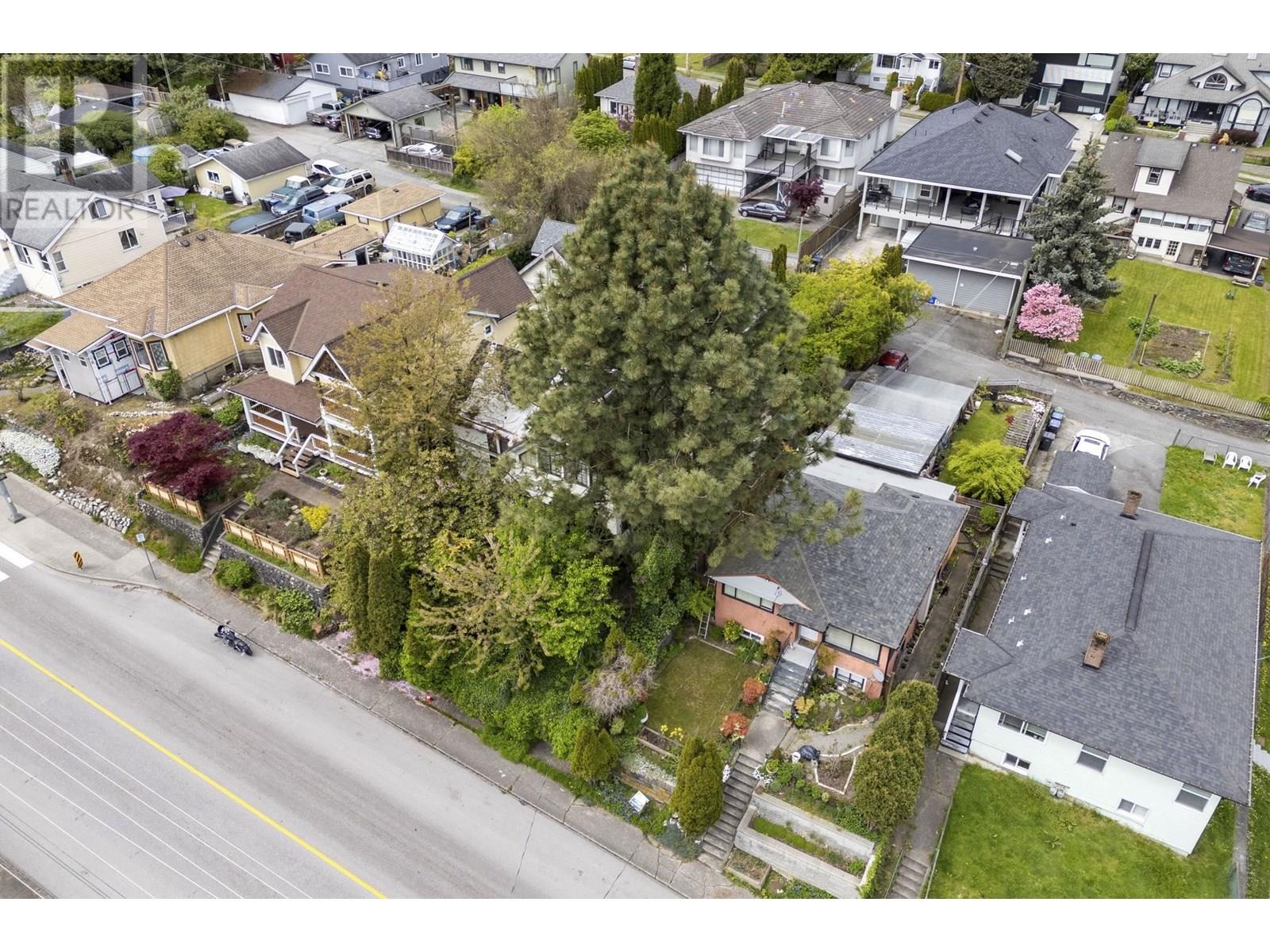 451 E Eighth Avenue Property Photo 17