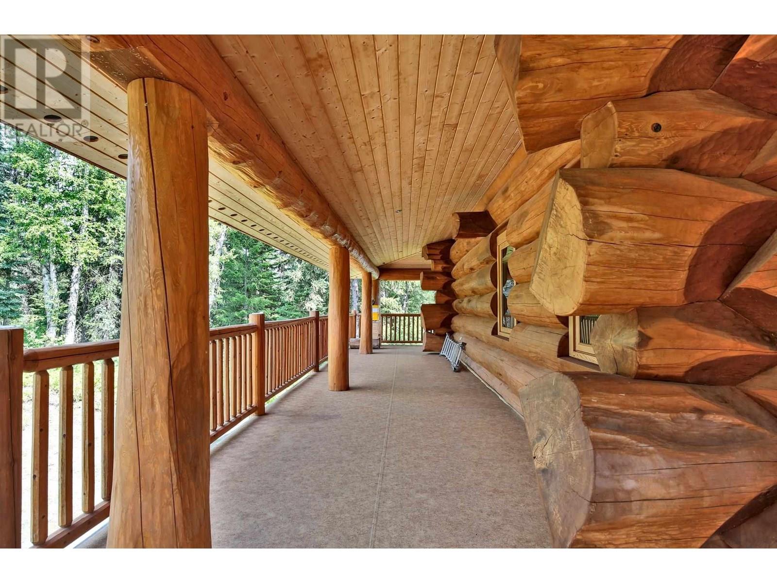 6256 Leamont Place Property Photo 17