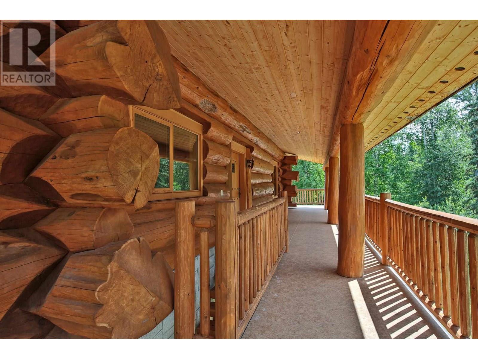 6256 Leamont Place Property Photo 19