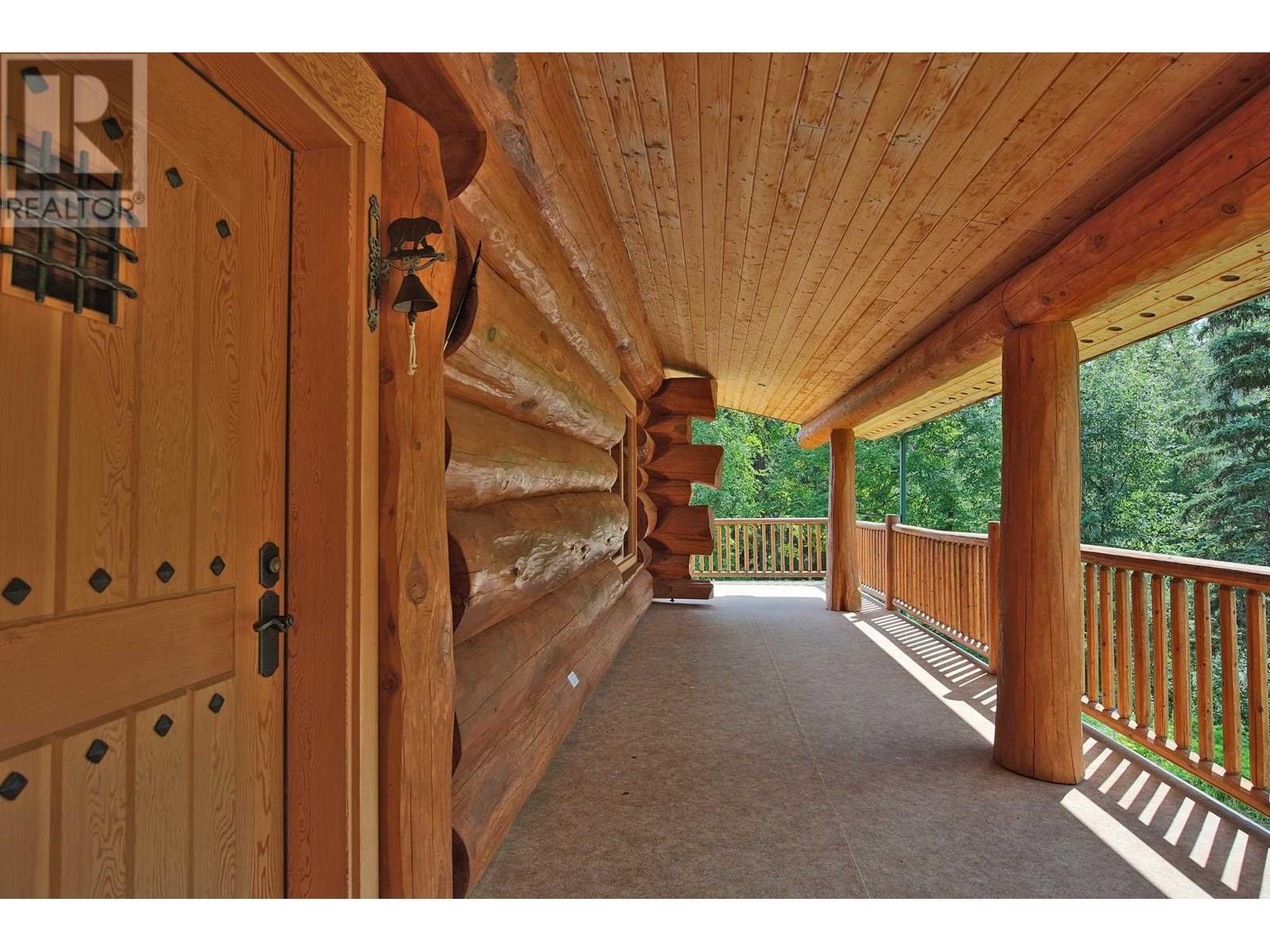 6256 Leamont Place Property Photo 20