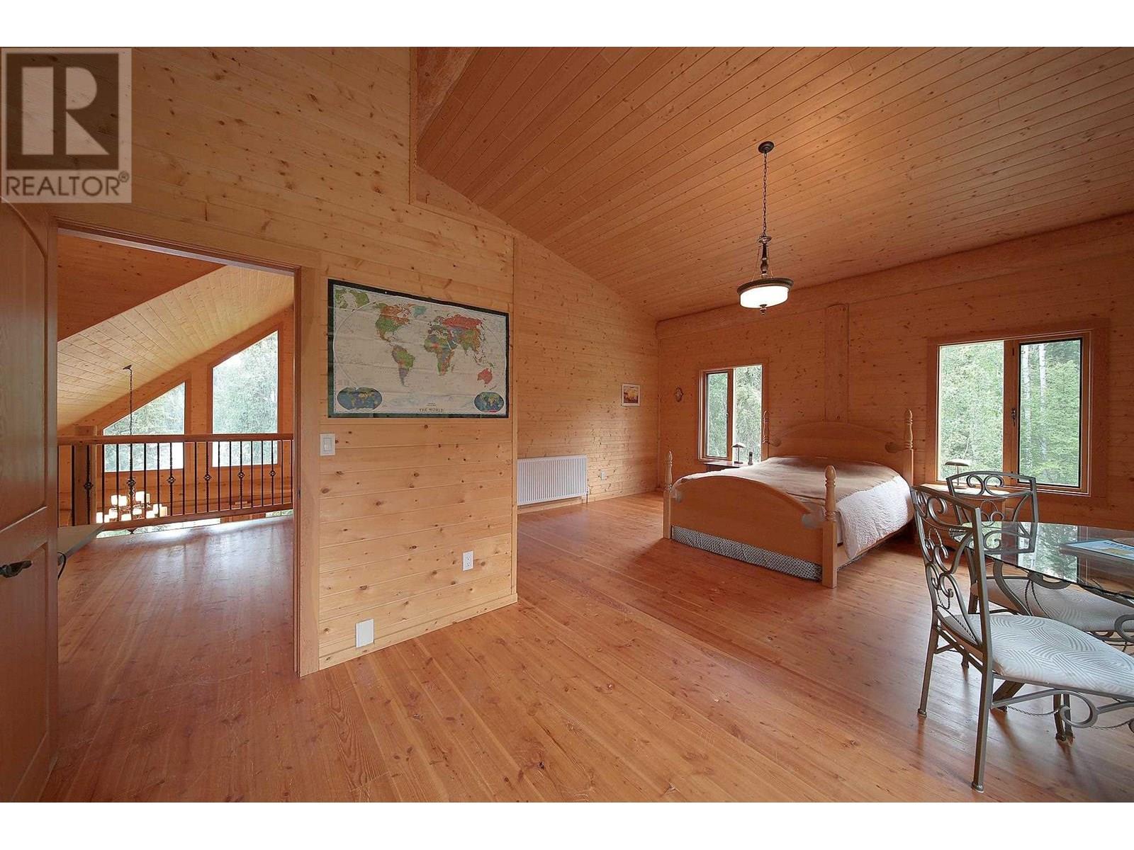 6256 Leamont Place Property Photo 30