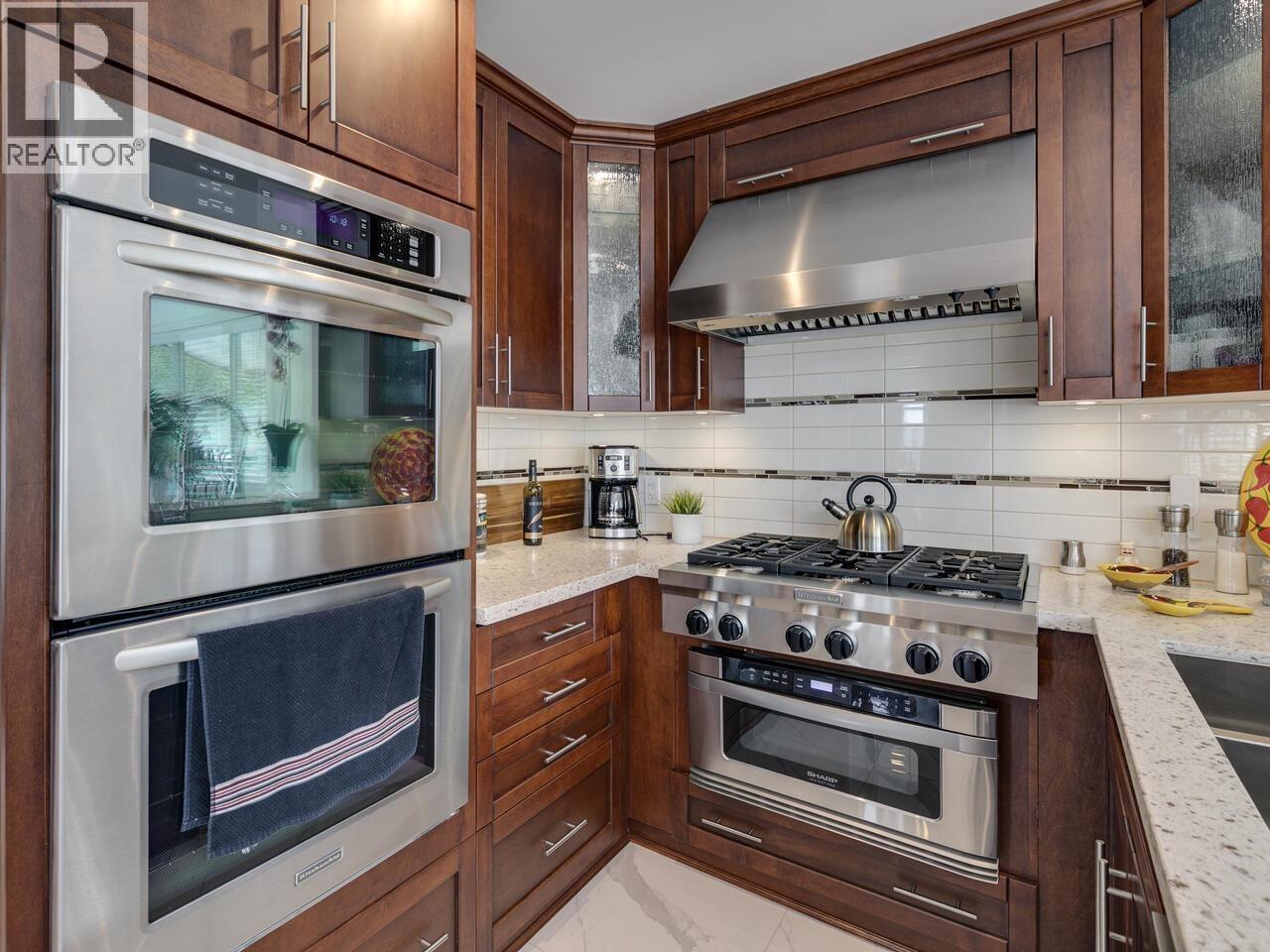 491 Midvale Street Property Photo 16