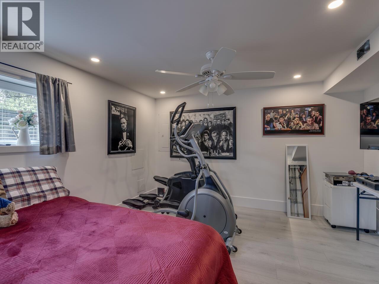 491 Midvale Street Property Photo 25