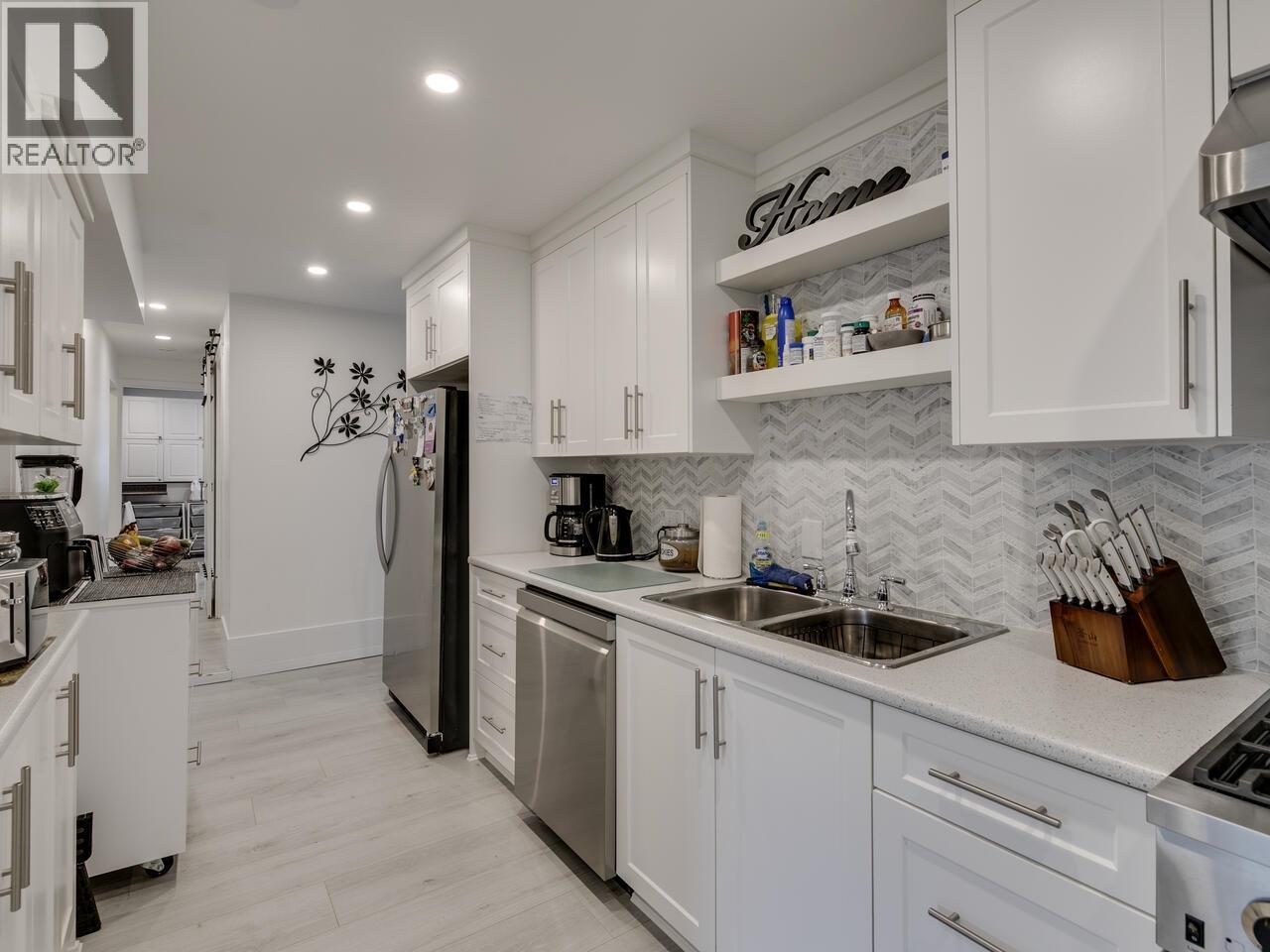 491 Midvale Street Property Photo 30