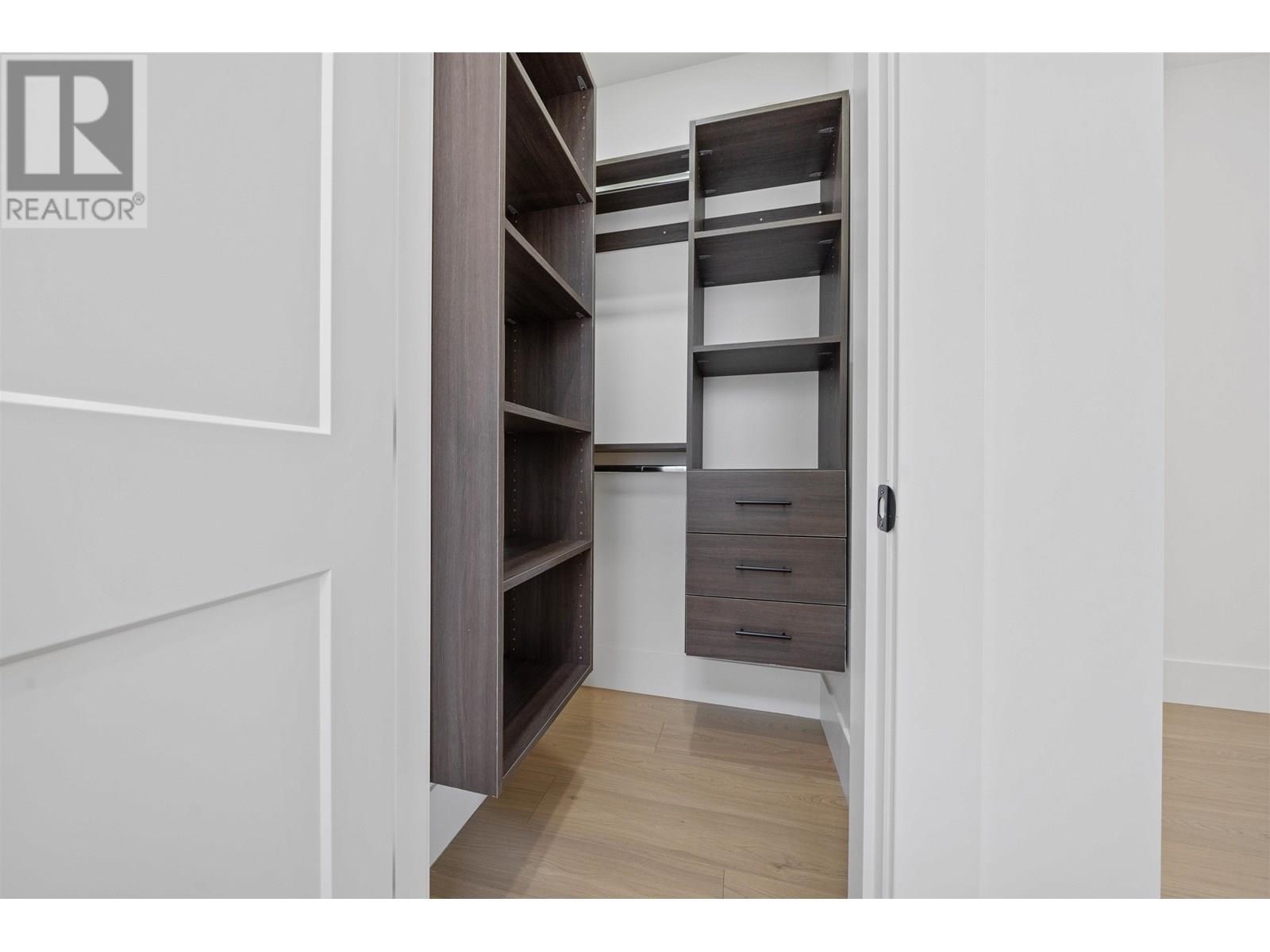 13576 Birdtail Drive Property Photo 27