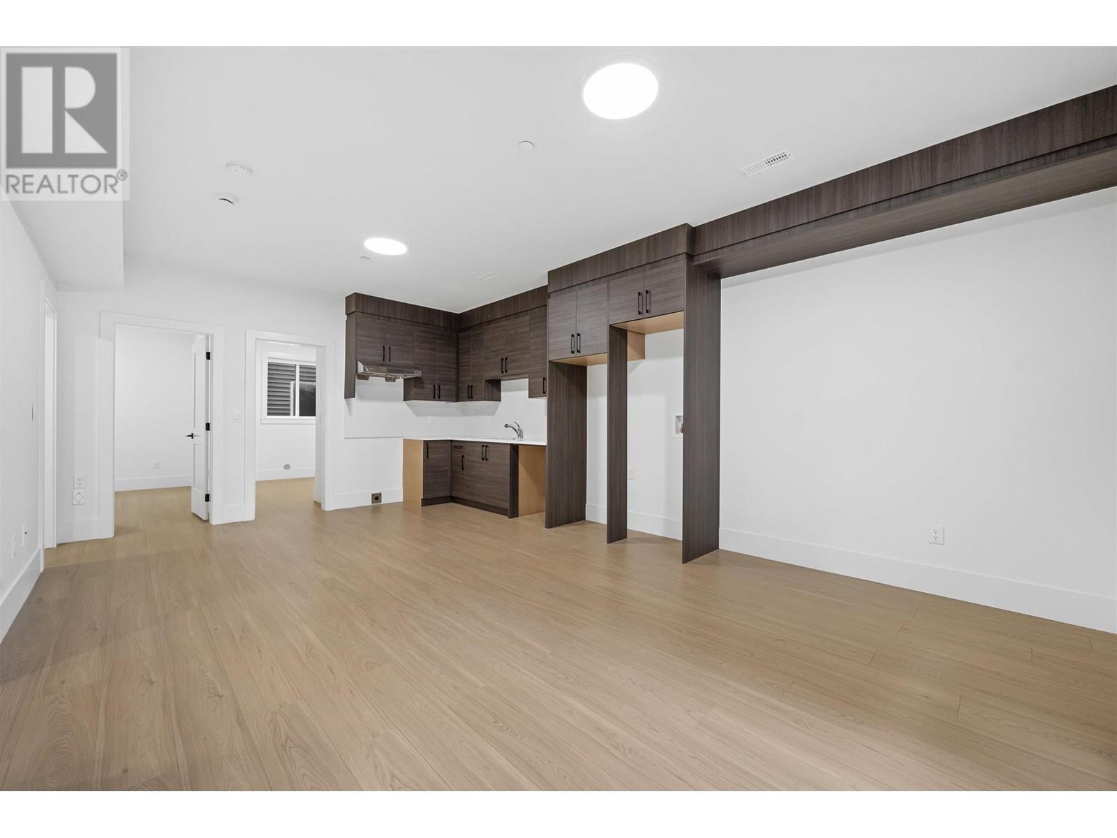 13576 Birdtail Drive Property Photo 32