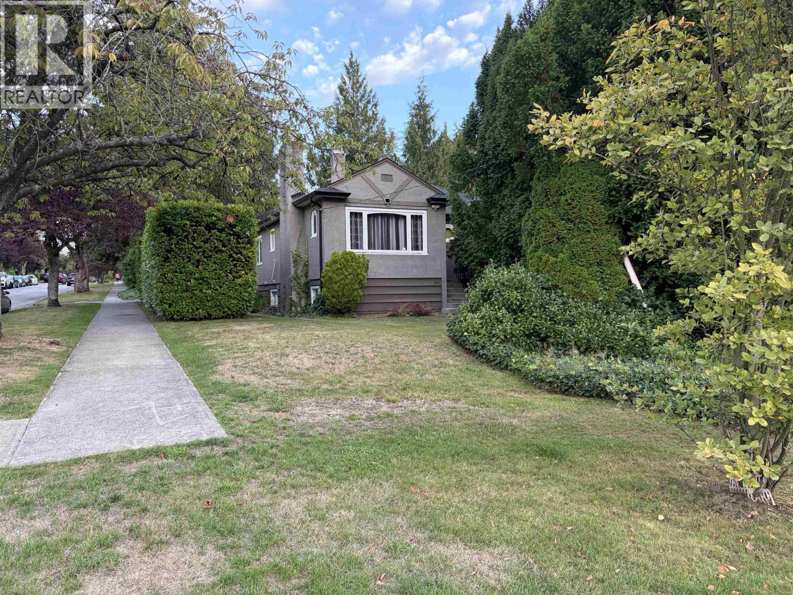 7606 ANGUS DRIVE