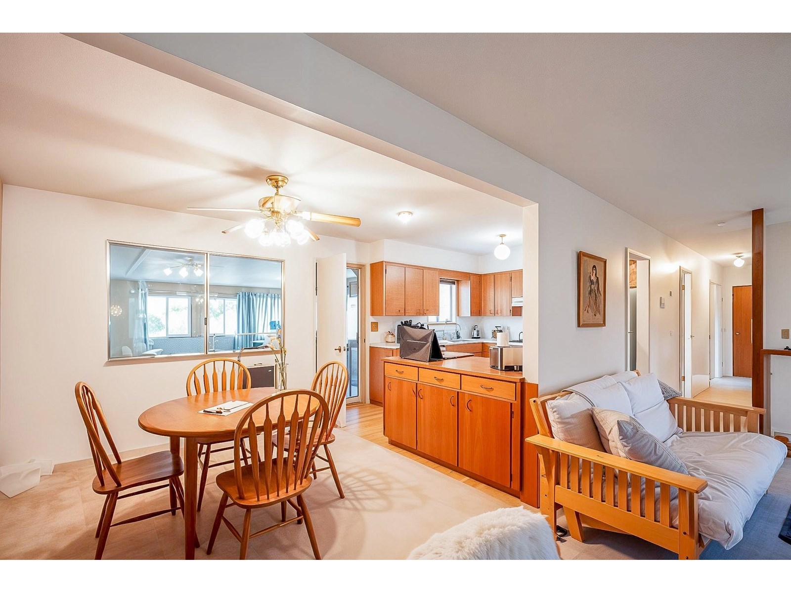 7165 115 Street Property Photo 6