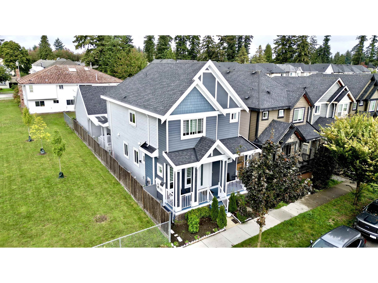 13025 59A AVENUE Property Photo 1