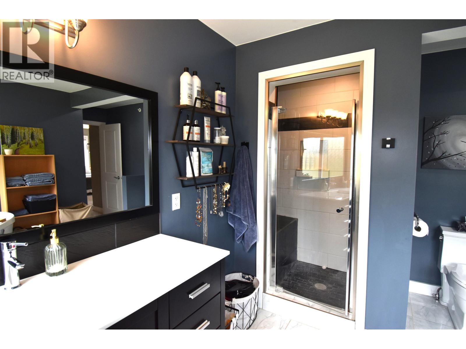 9 Starliter Way Property Photo 16