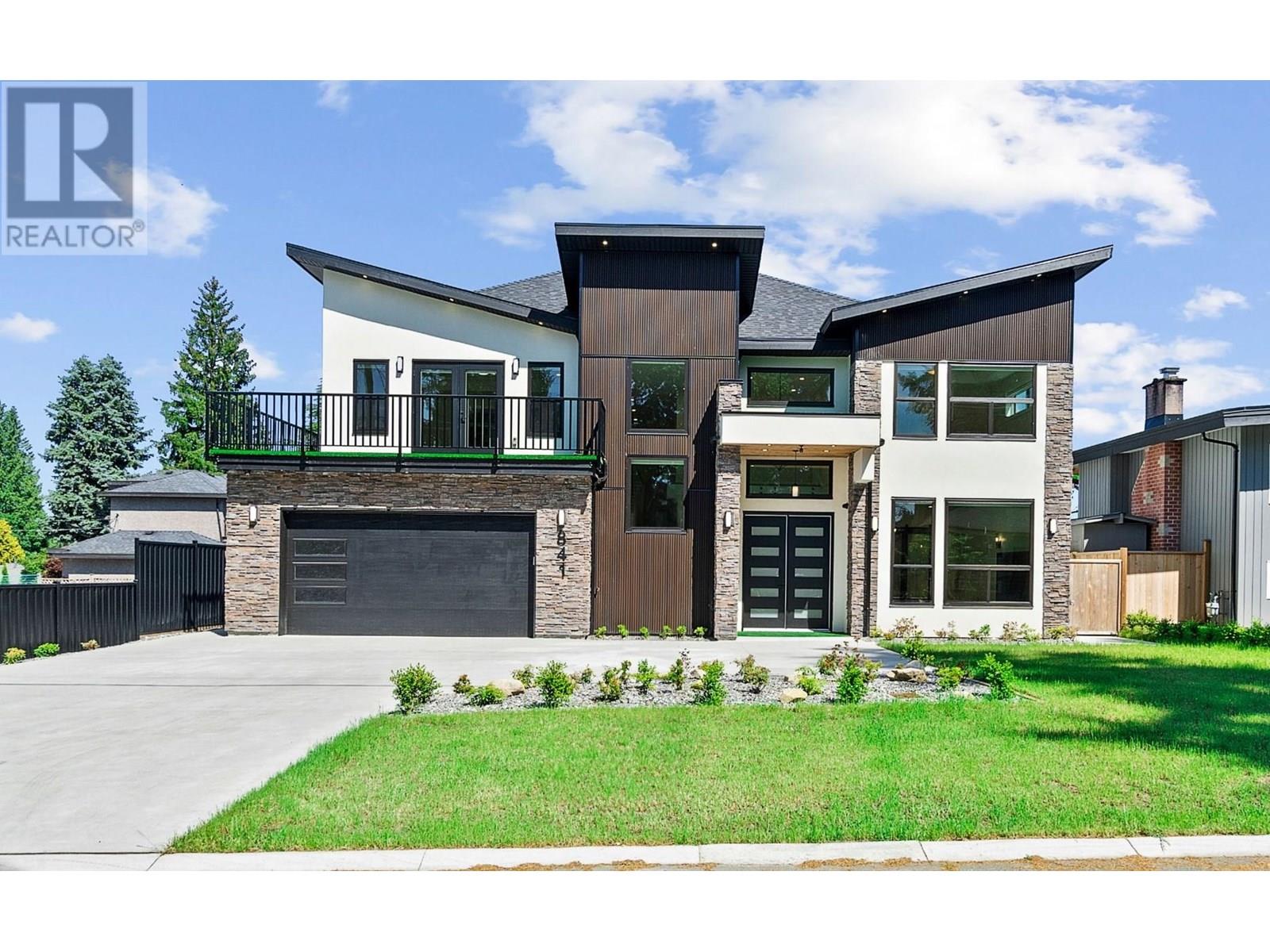 841 Rondeau Street Property Photo 1