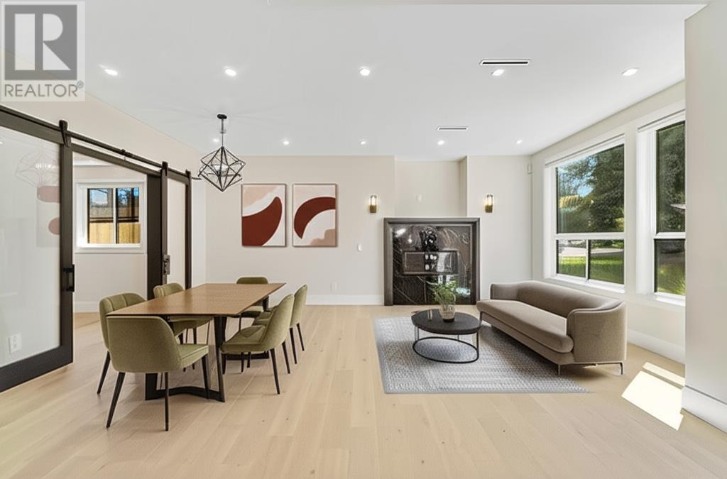 841 Rondeau Street Property Photo 3