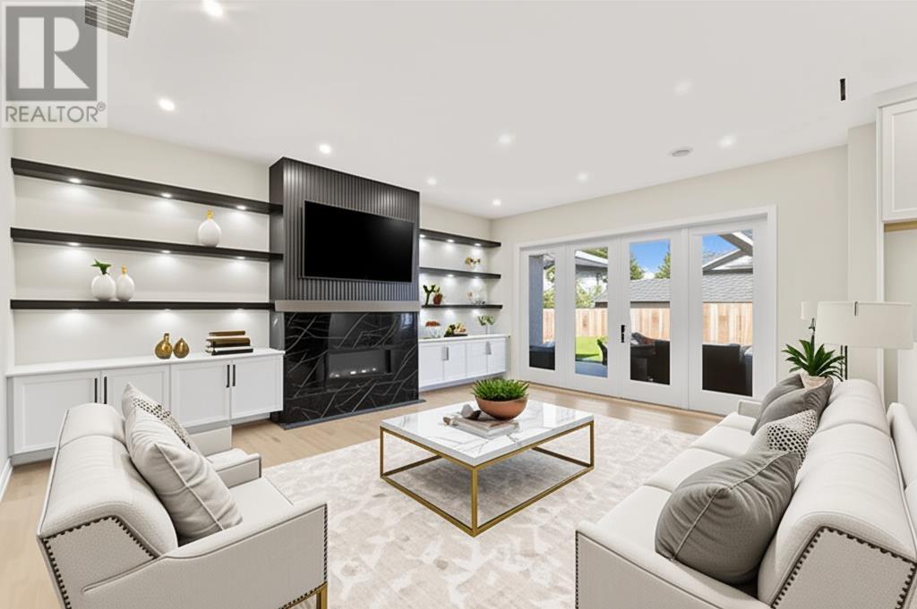 841 Rondeau Street Property Photo 6