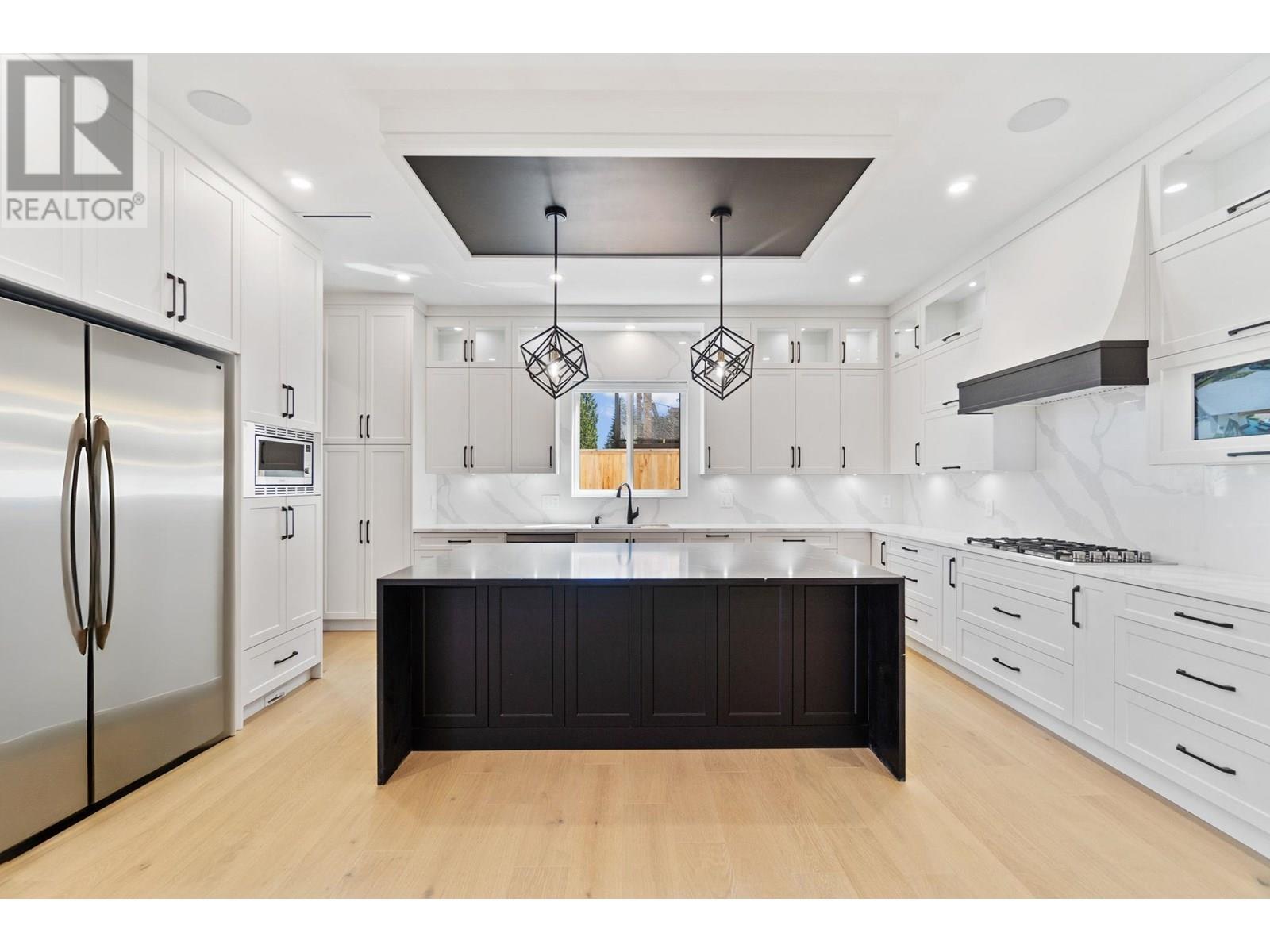 841 Rondeau Street Property Photo 8