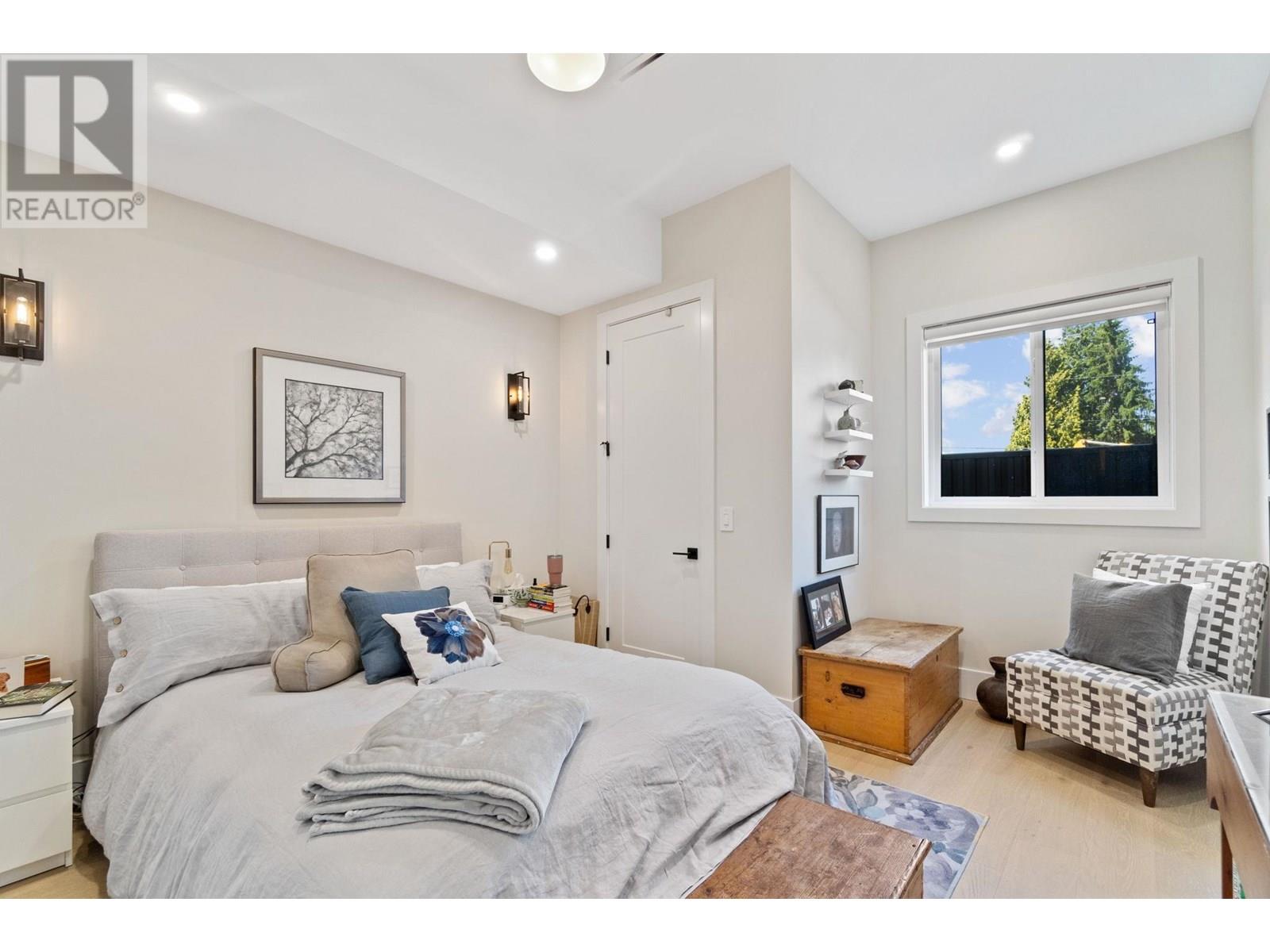 841 Rondeau Street Property Photo 13