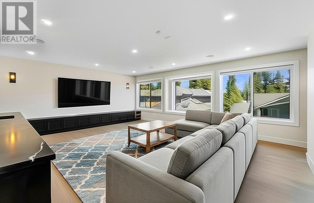 841 Rondeau Street Property Photo 30