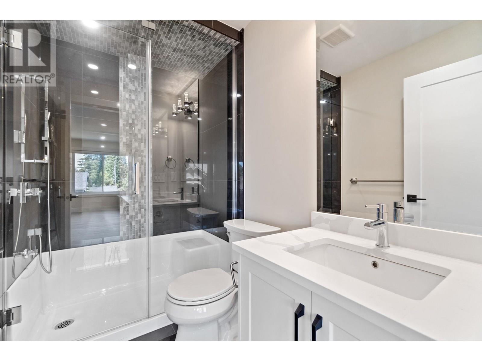 841 Rondeau Street Property Photo 31