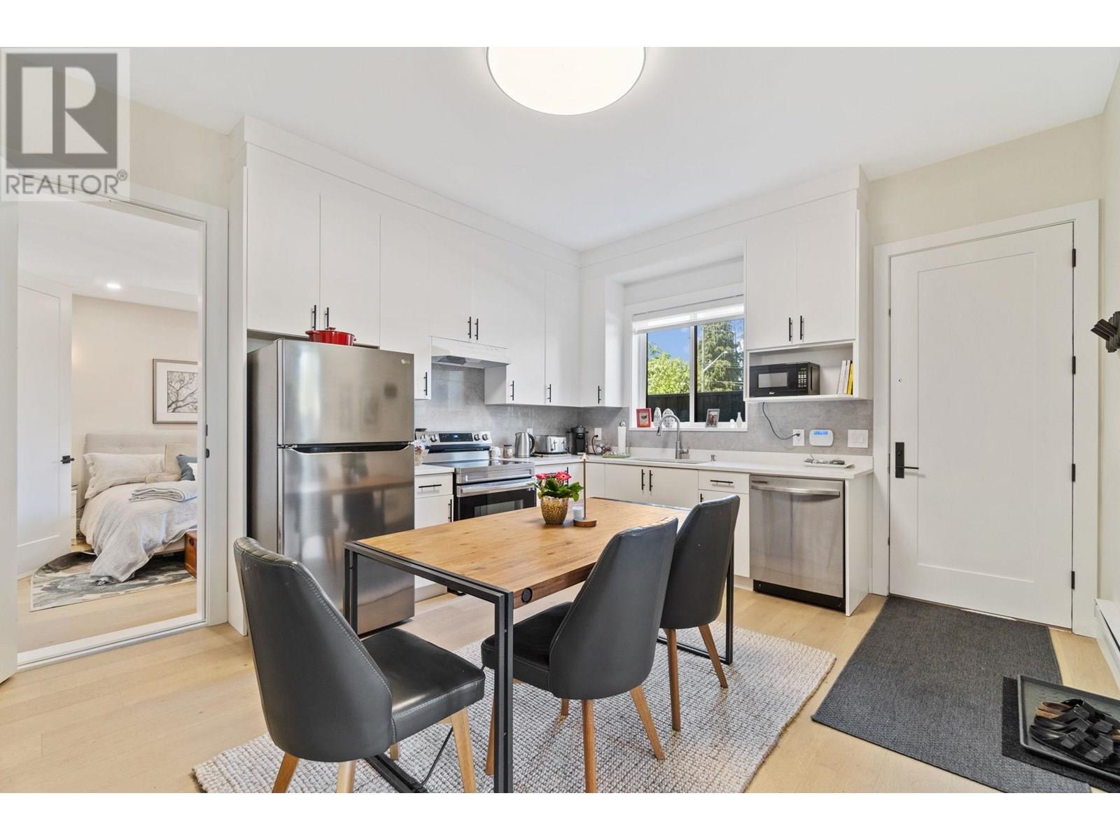 841 Rondeau Street Property Photo 33