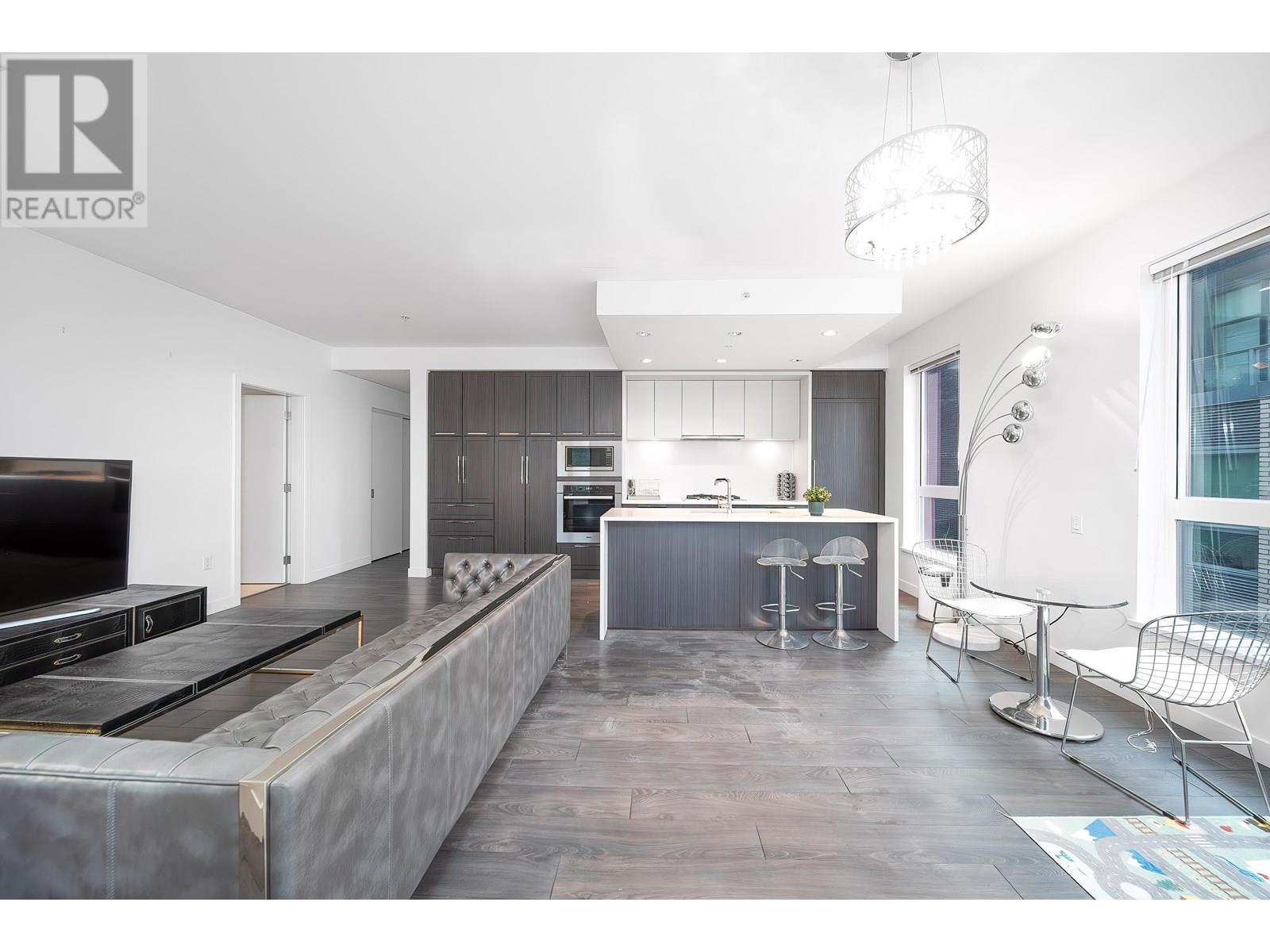 6677 Cambie Street #505 Property Photo 17