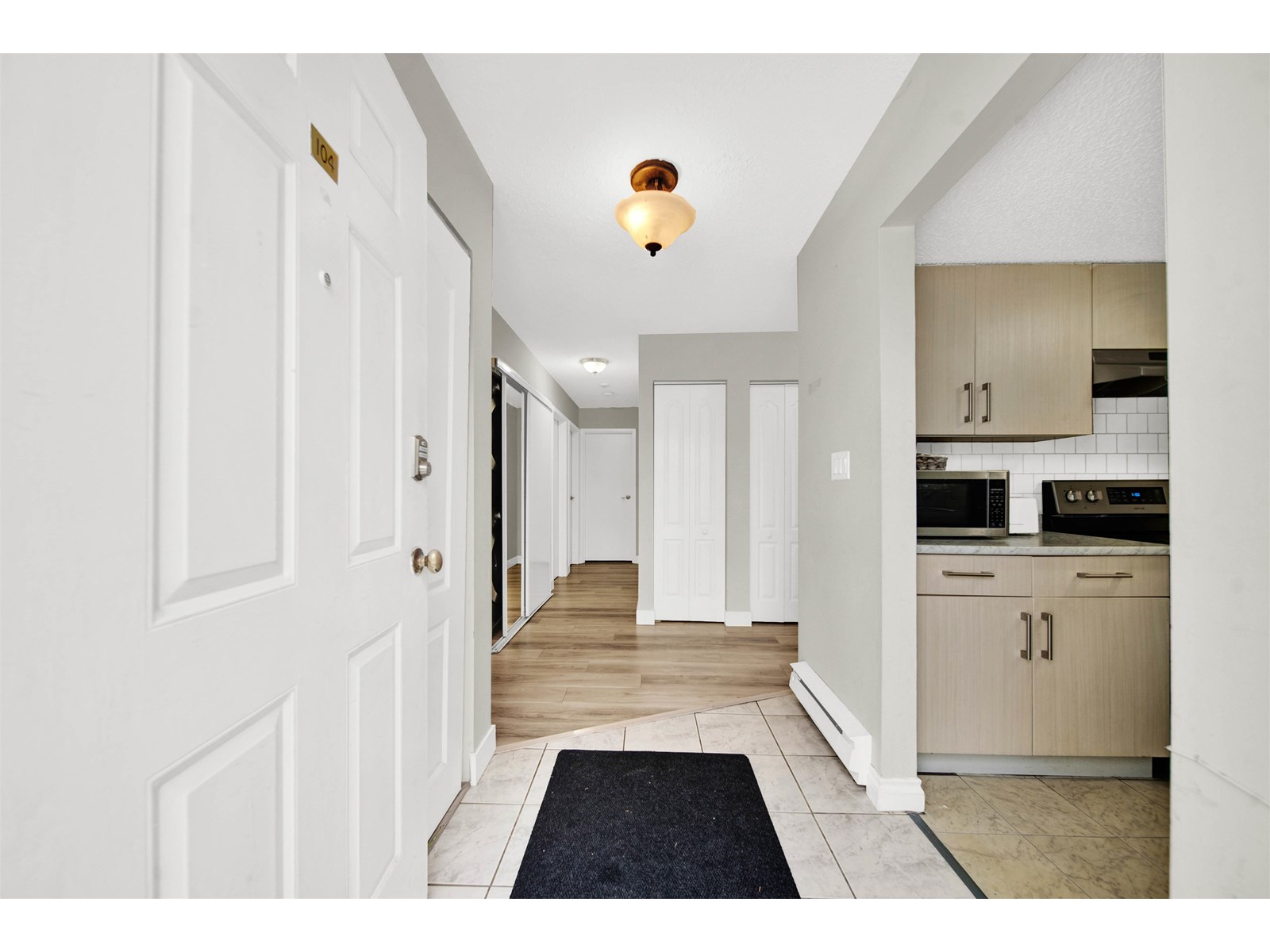 104 13275 70b Avenue Property Photo 1