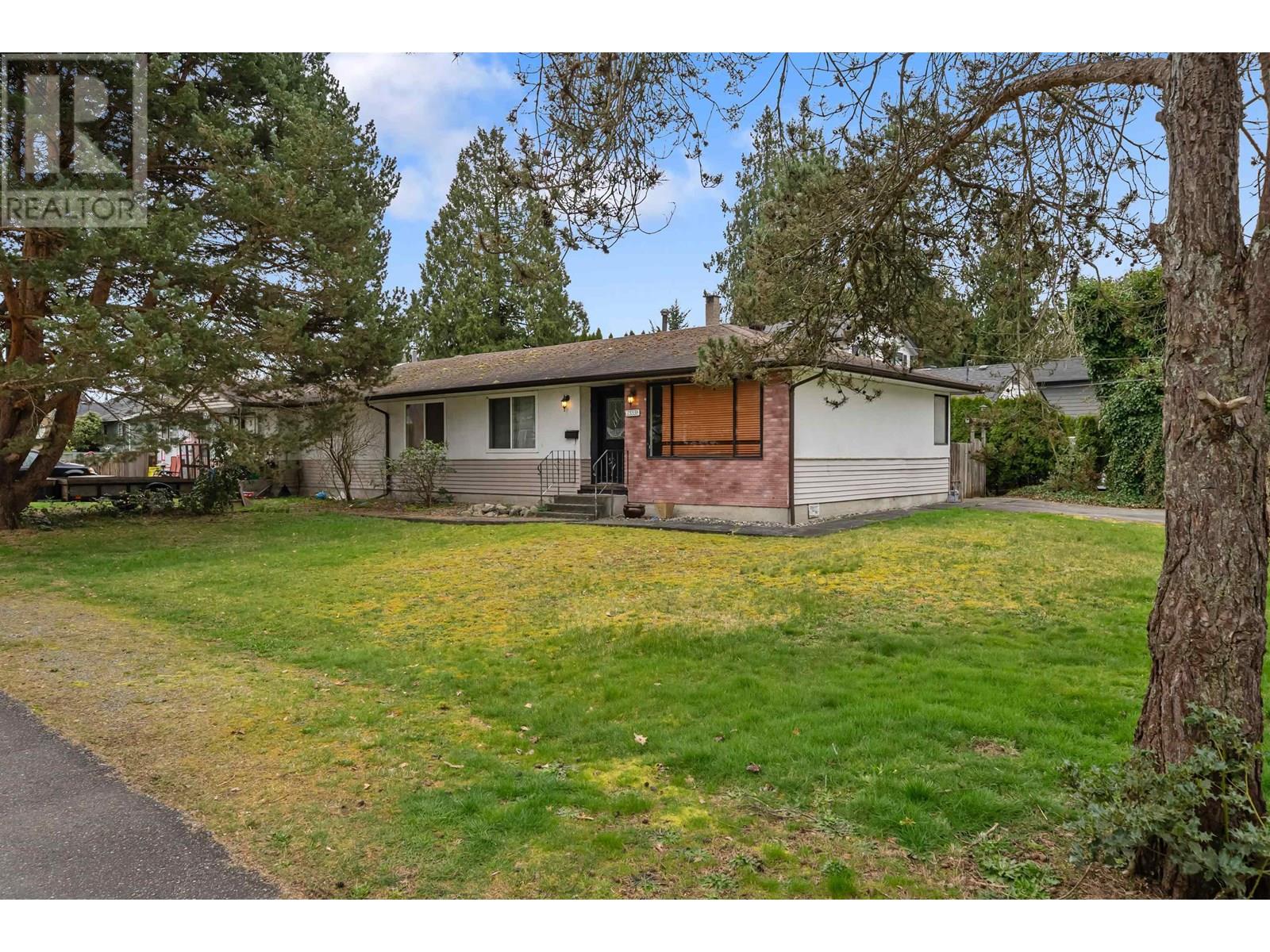 23338 122 AVENUE Property Photo 1