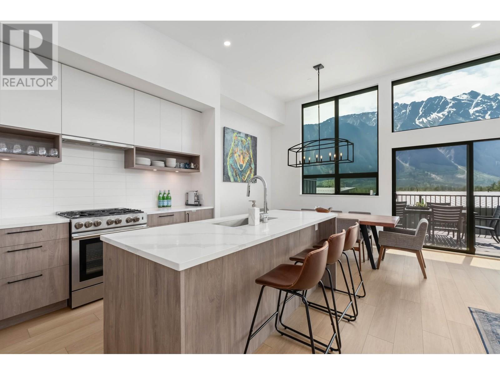 4000 Sunstone Way #36 Property Photo 3