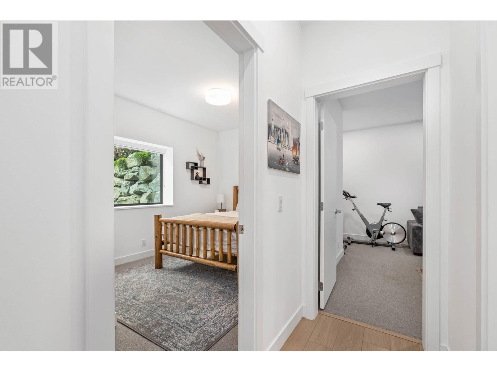 4000 Sunstone Way #36 Property Photo 24