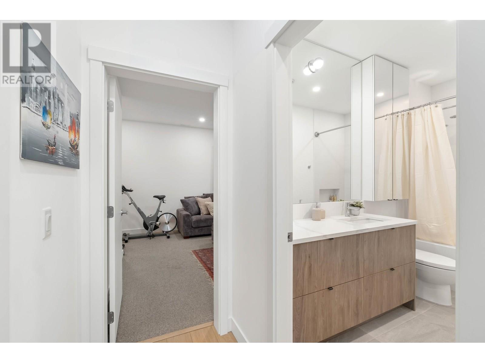 4000 Sunstone Way #36 Property Photo 27