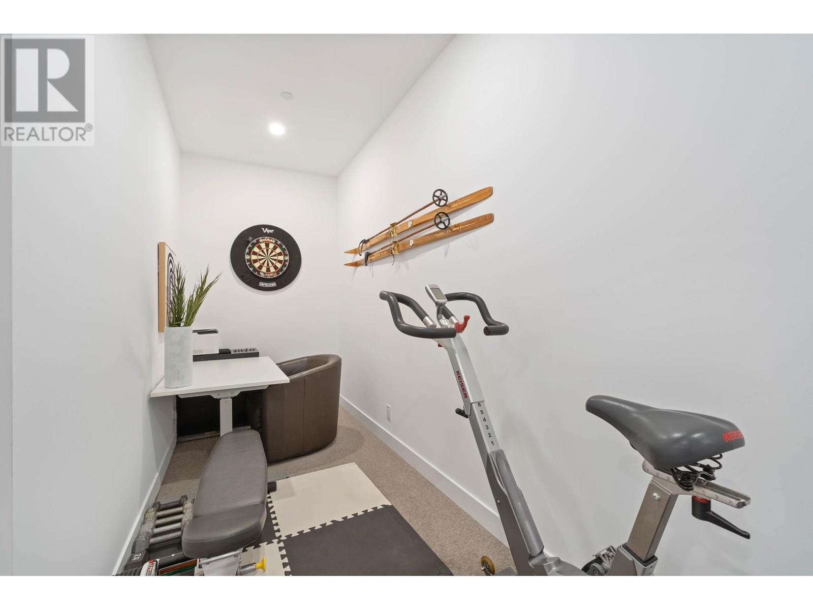 4000 Sunstone Way #36 Property Photo 32