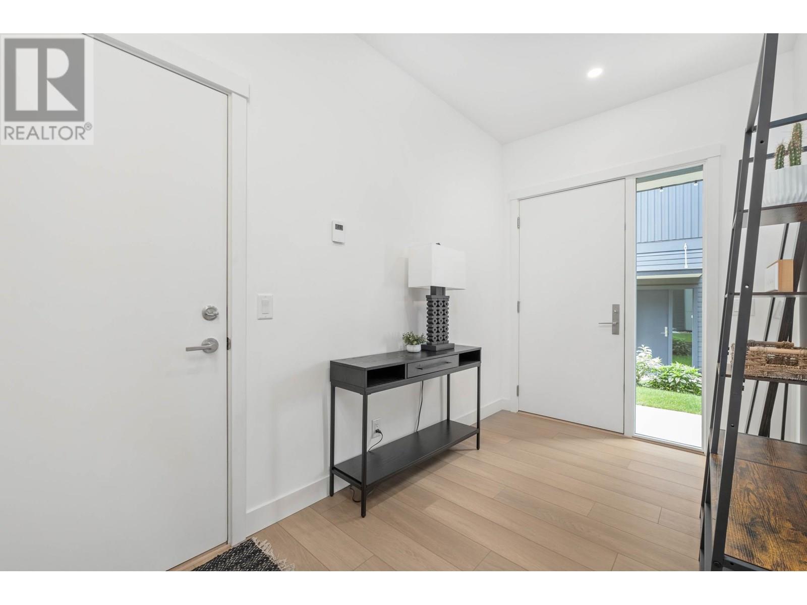 4000 Sunstone Way #36 Property Photo 34