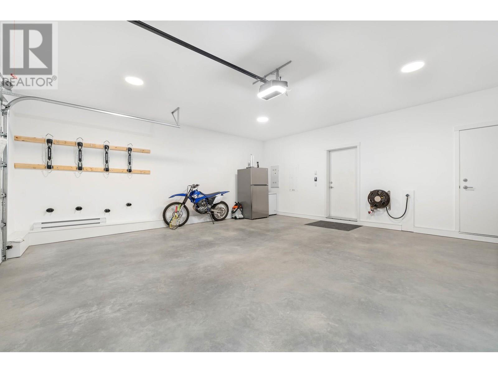 4000 Sunstone Way #36 Property Photo 36