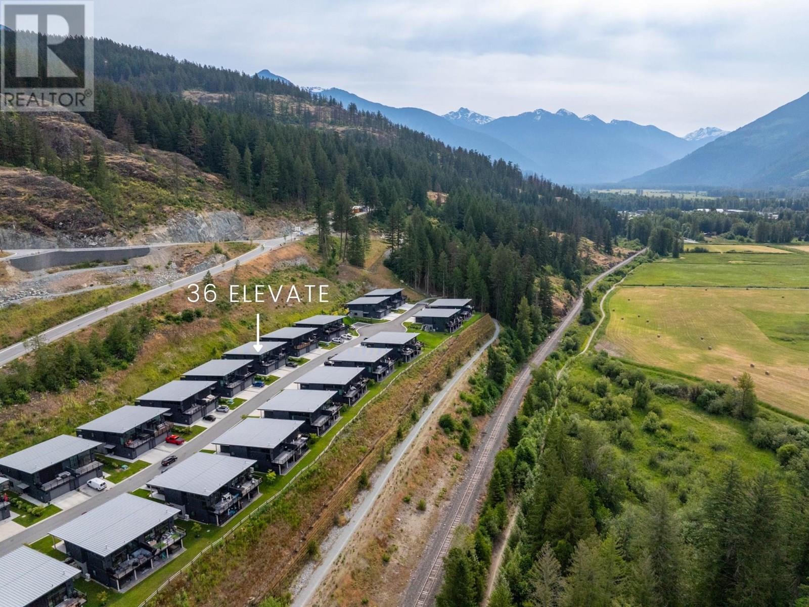 4000 Sunstone Way #36 Property Photo 40