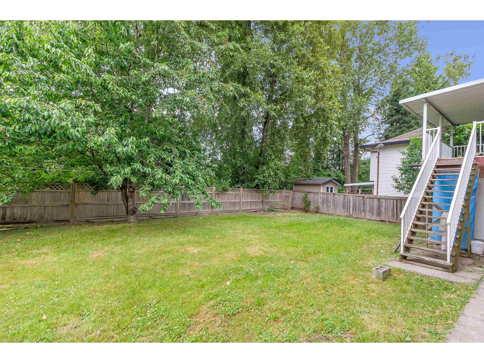 8841 140a Property Photo 5