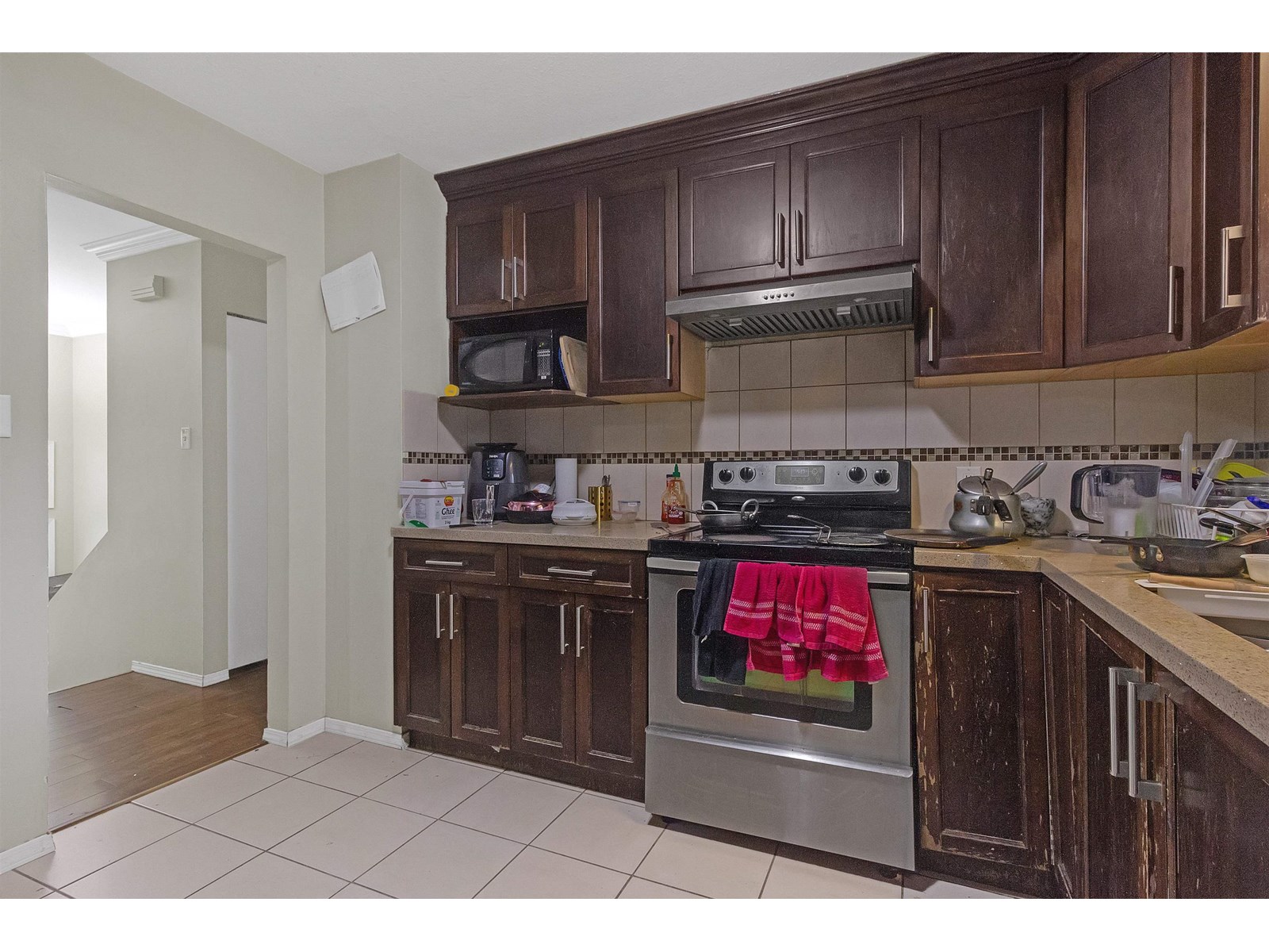 8841 140a Property Photo 11