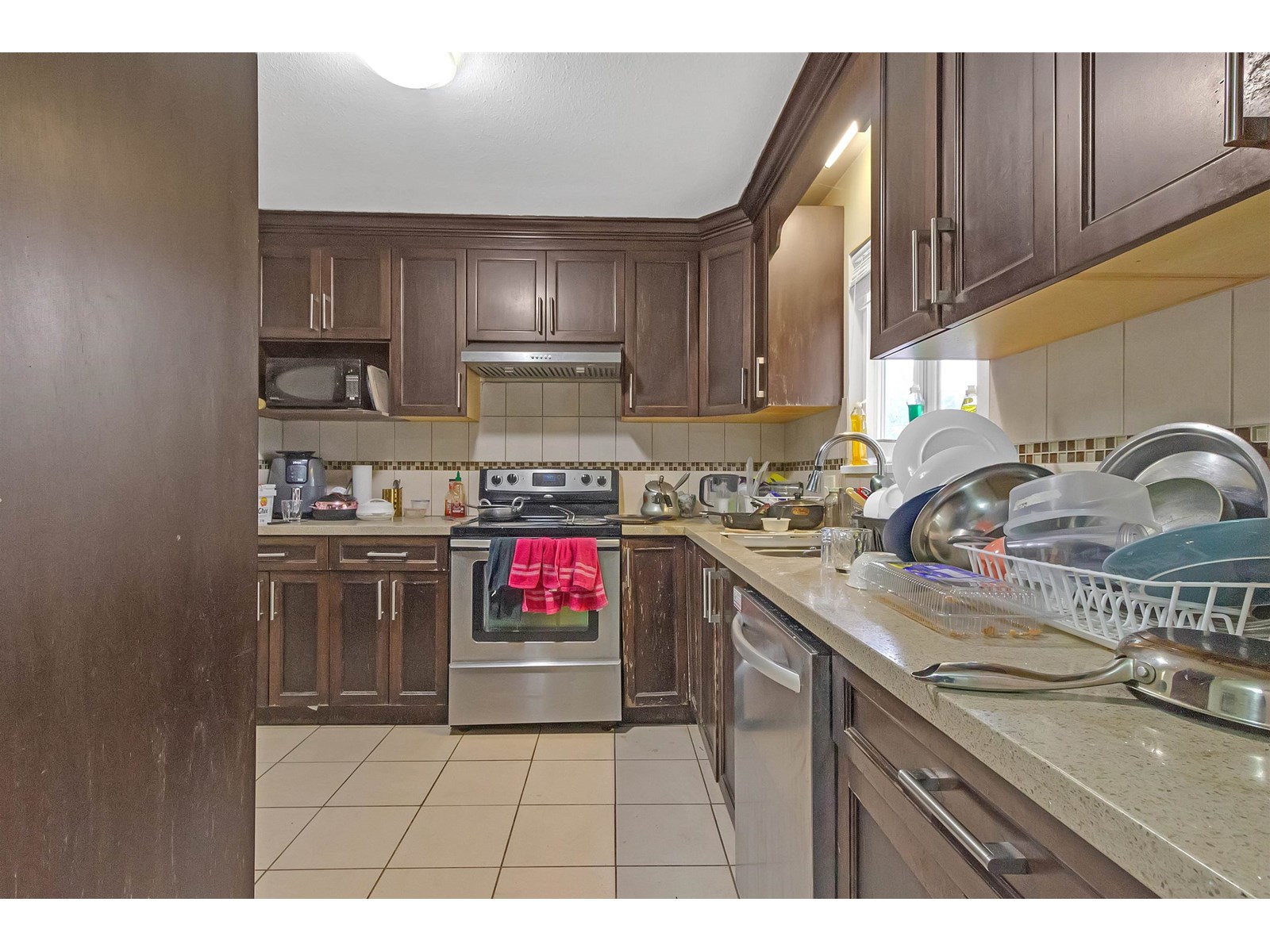 8841 140a Property Photo 13