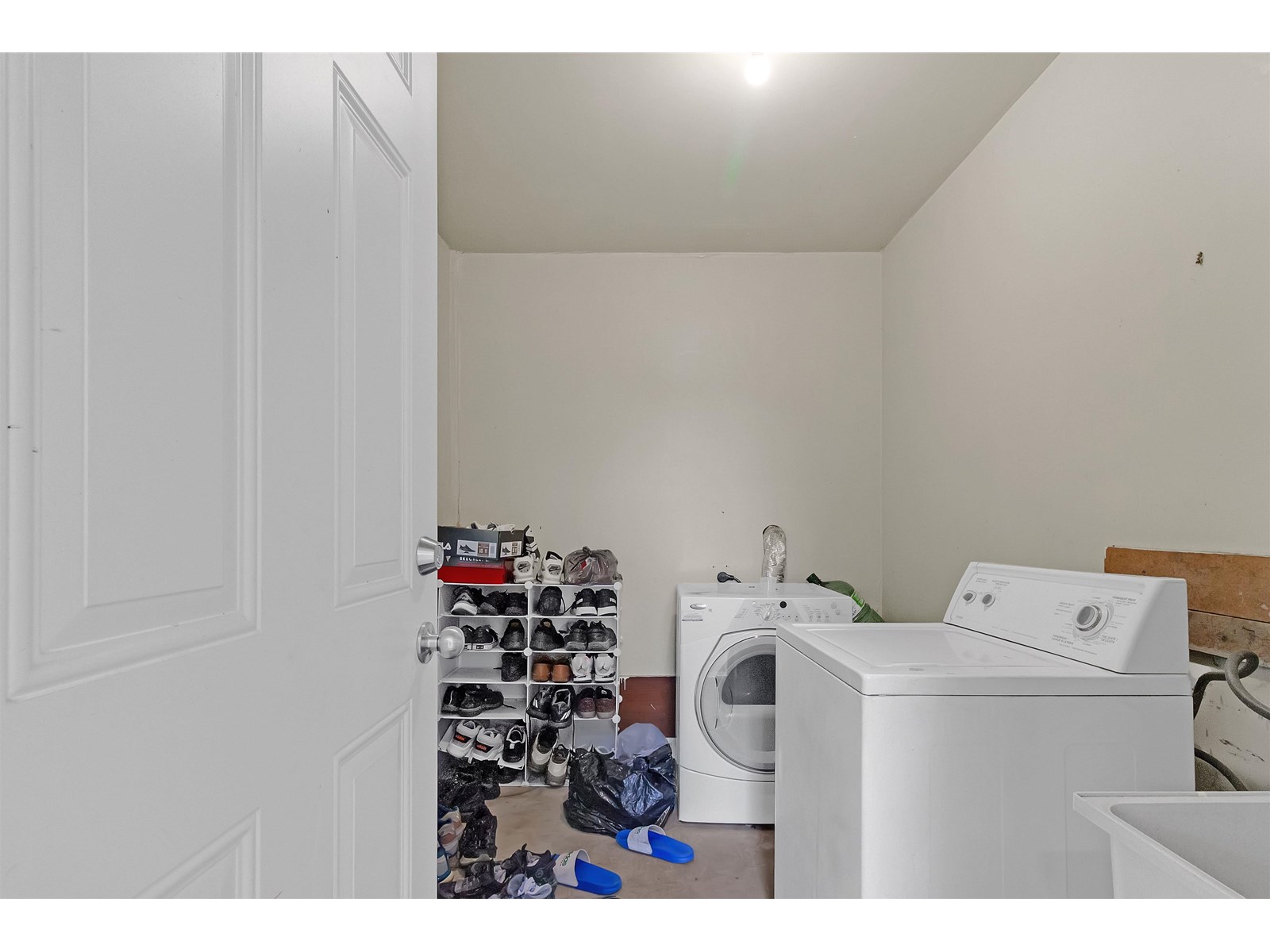 8841 140a Property Photo 21