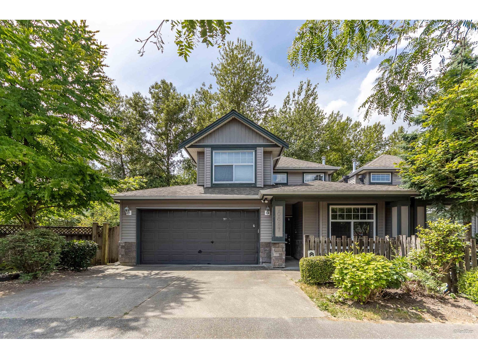 10627 144th Street Property Photo 1