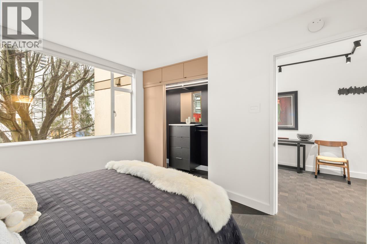 101 2135 Argyle Avenue Property Photo 20