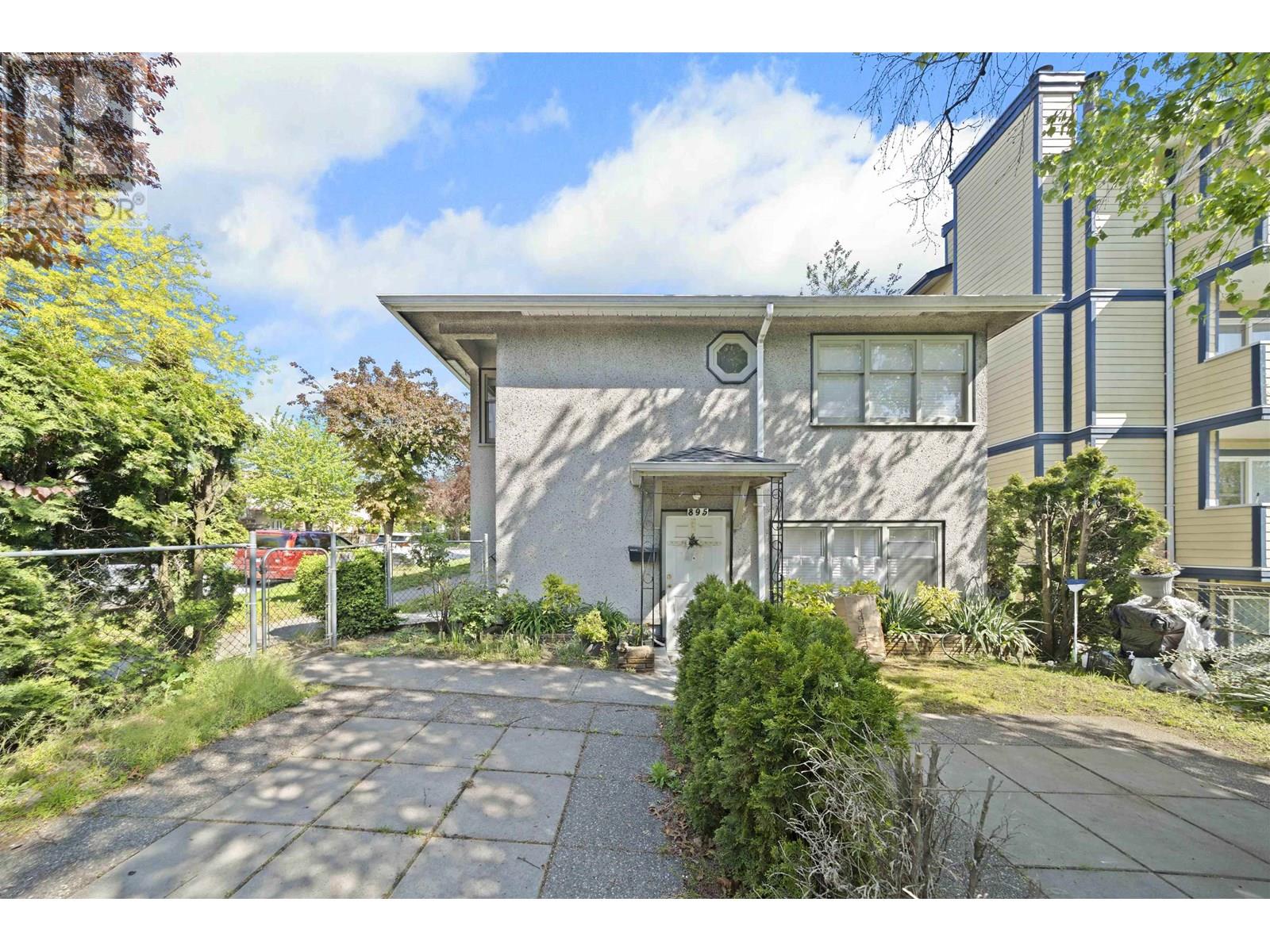 8594 FREMLIN STREET Property Photo 1