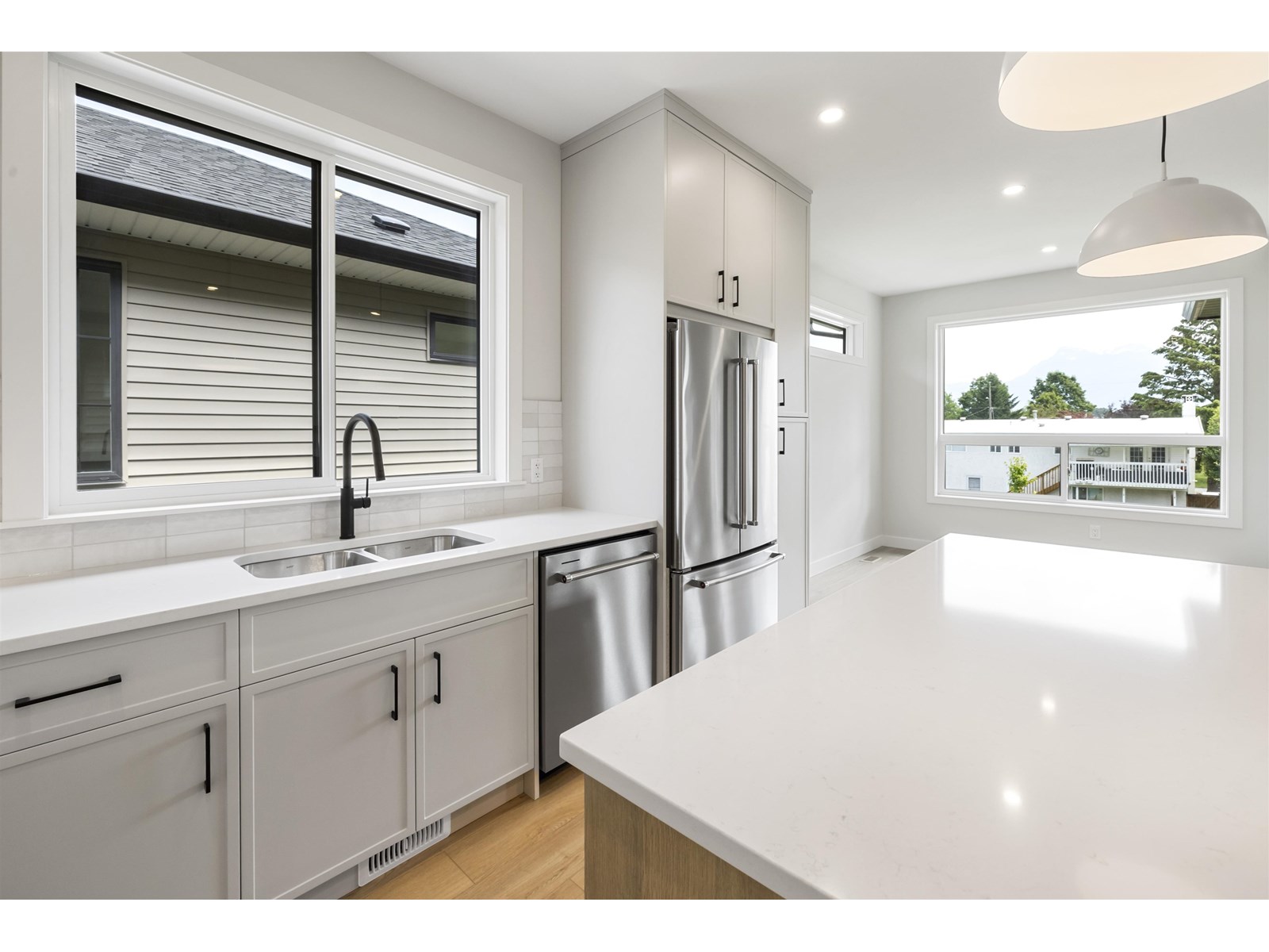 9376 Mcnaught Road Property Photo 10